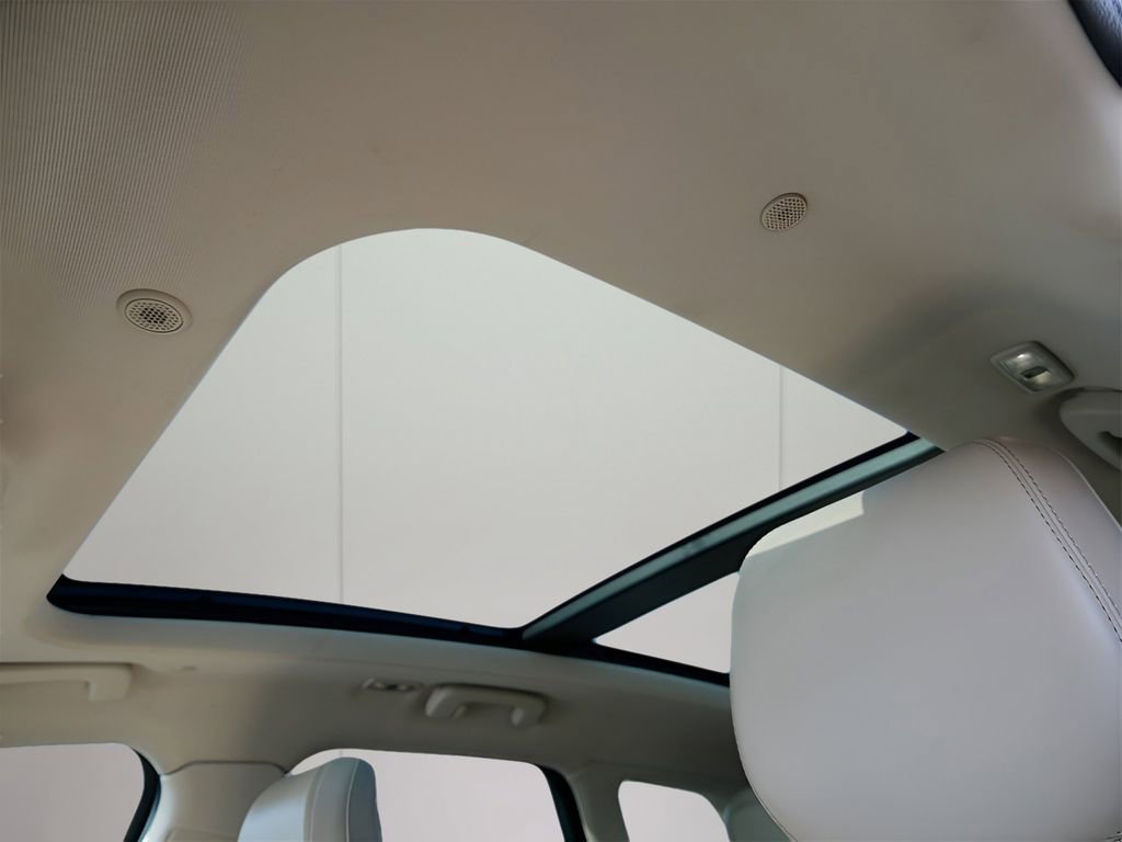 Used 2023 Lincoln Corsair Grand Touring w/ Equipment Group 302A image 28