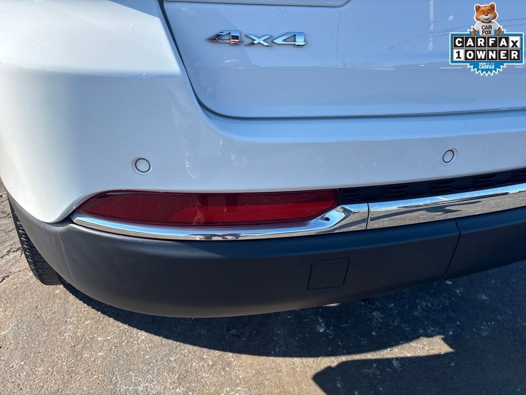 Used 2023 Jeep Grand Cherokee Limited image 10