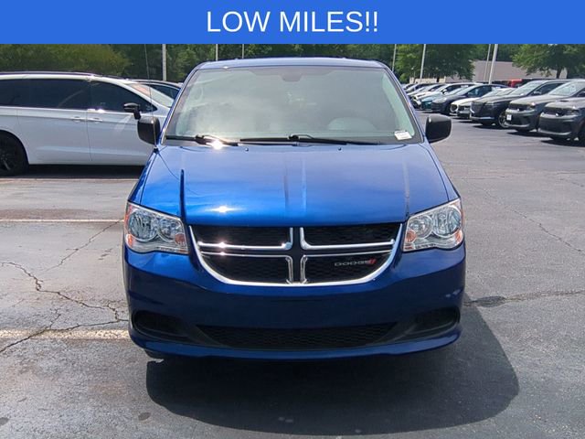 Used 2020 Dodge Grand Caravan SE w/ UConnect Hands-Free Group FWD image 8