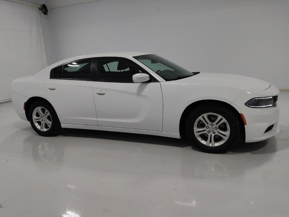 Used 2022 Dodge Charger SXT w/ Cold Weather Package RWD image 11