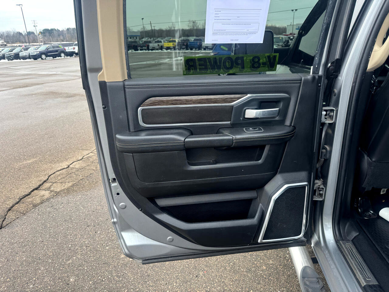 Used 2020 RAM 2500 Laramie image 12