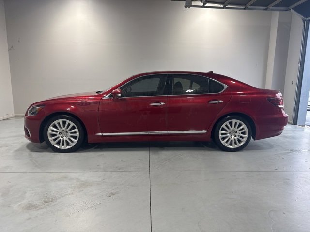Used 2016 Lexus LS 460 w/ Comfort Package image 10