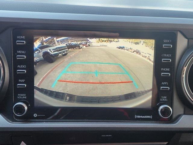 Used 2020 Toyota Tacoma TRD Sport w/ Technology Package image 6