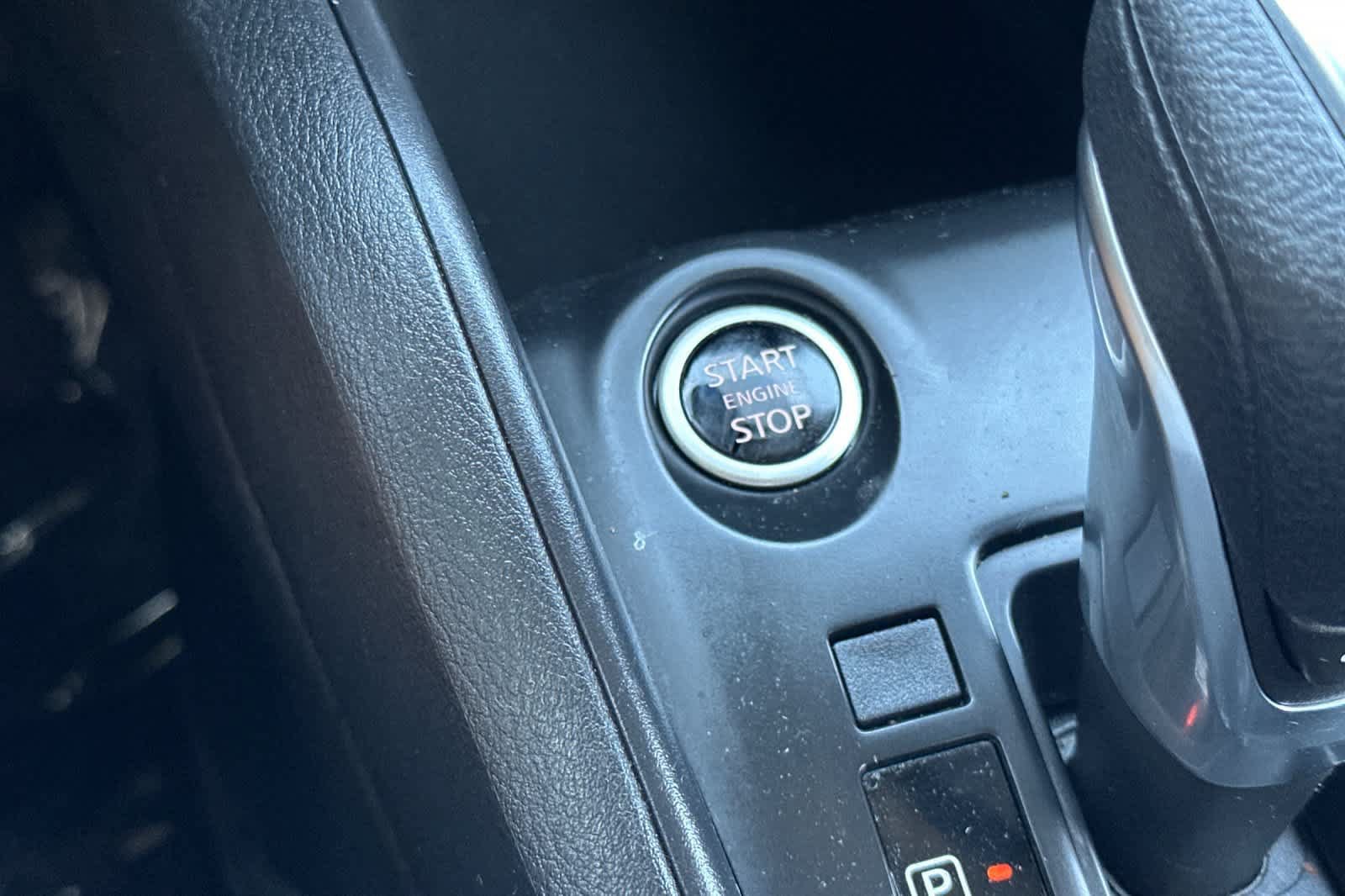 Certified 2025 Nissan Kicks Play S FWD image 26