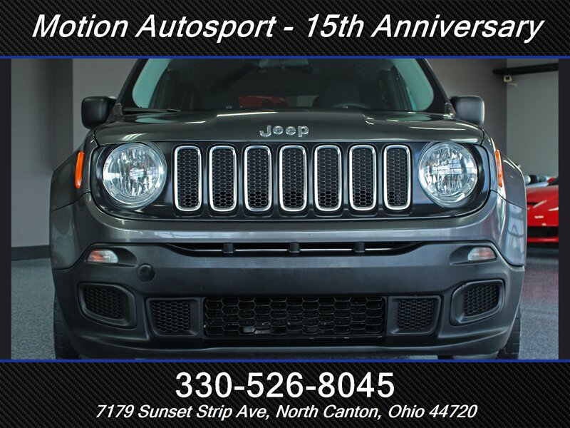 Used 2017 Jeep Renegade Sport w/ Power & Air Group AWD/4WD image 3