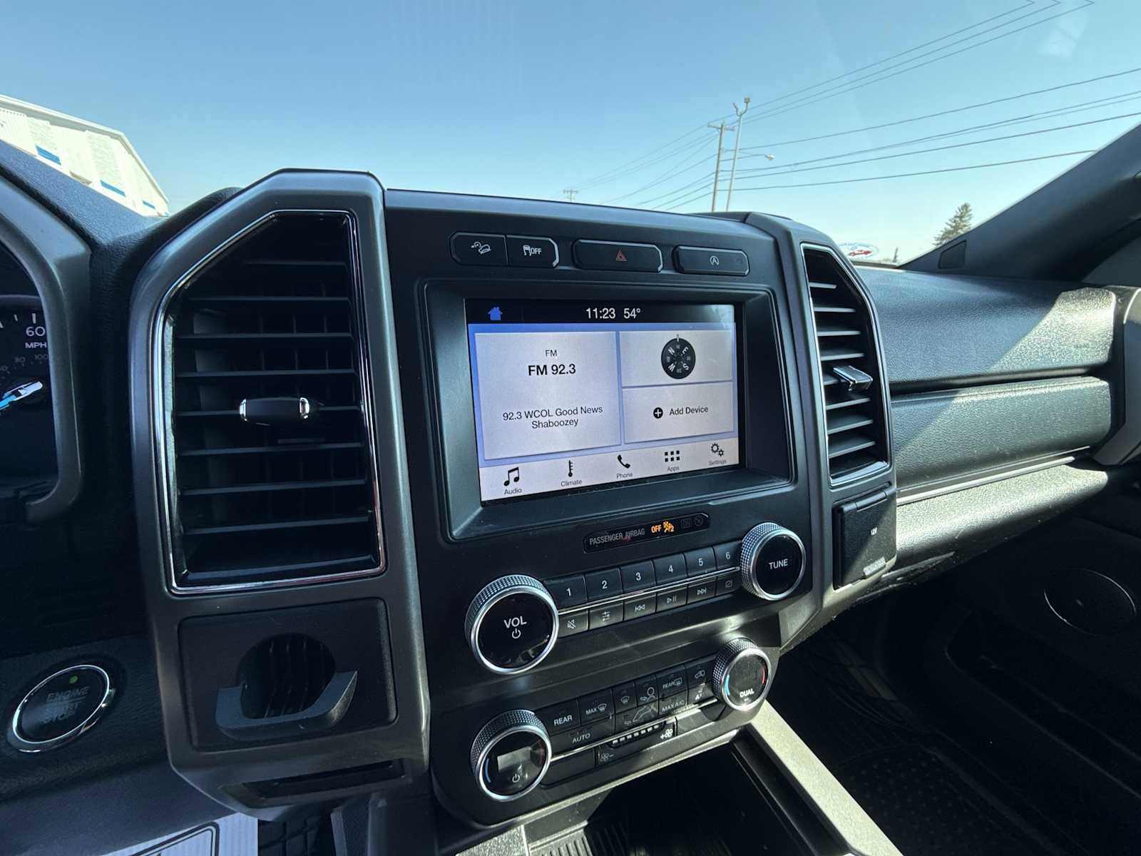 Used 2019 Ford Expedition XLT image 12