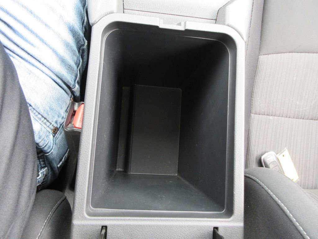 Used 2024 Nissan Sentra SV FWD image 26