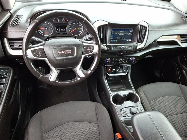 Used 2018 GMC Terrain SLE w/ Driver Convenience Package image 2