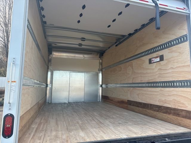 New 2026 Ford E-350 and Econoline 350 Super Duty w/ Driver's Safety Package RWD image 9