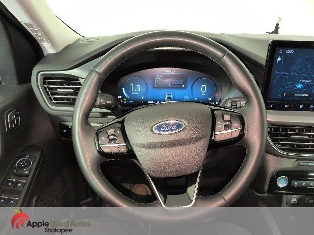 Used 2024 Ford Escape Platinum image 20