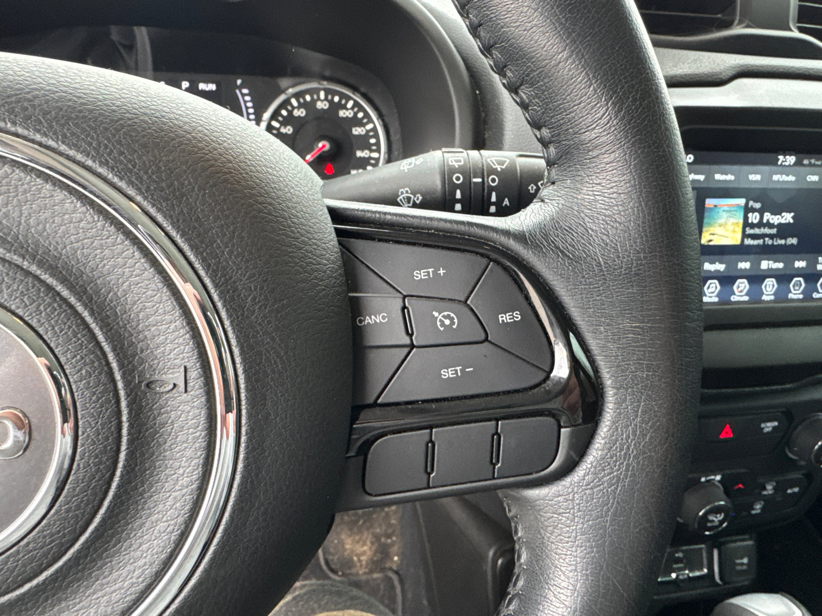 Used 2020 Jeep Renegade Altitude image 27