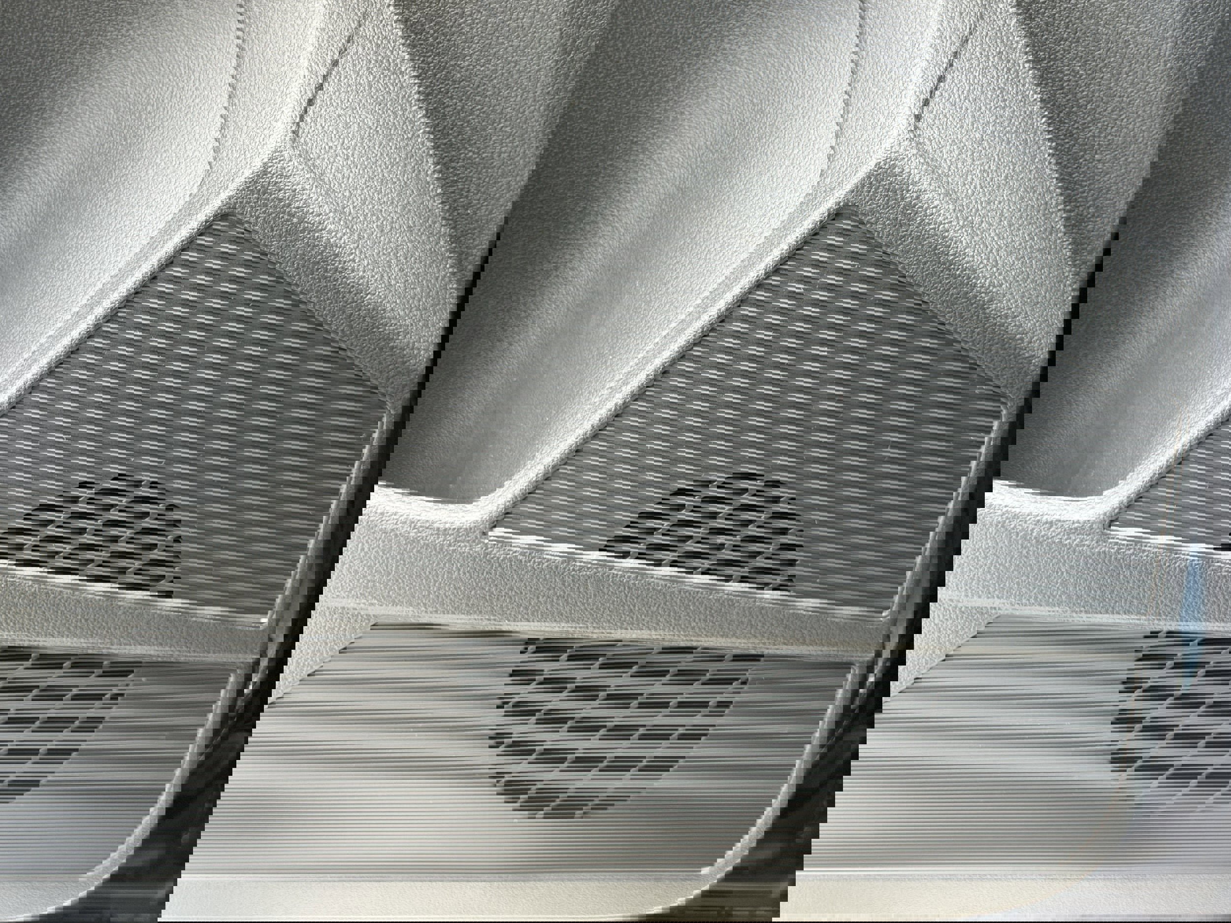 New 2026 Volkswagen Taos SE image 14