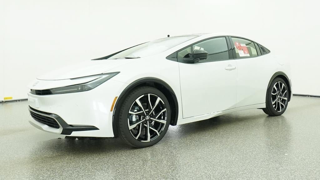 New 2027 Toyota Prius Plug-In Hybrid w/ Limited Premium Package FWD image 17