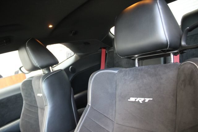 Used 2016 Dodge Challenger SRT Hellcat RWD image 21