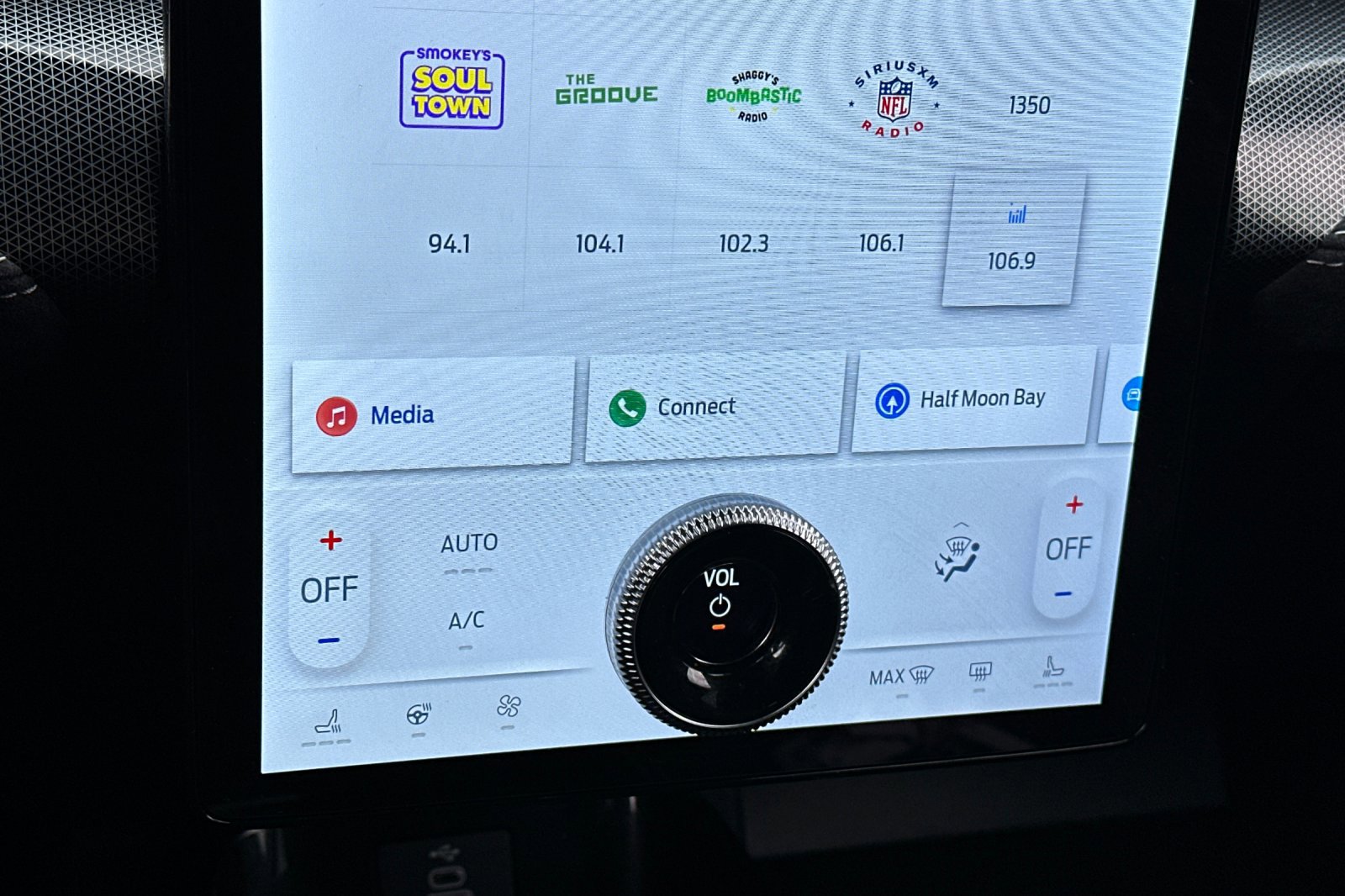 Used 2025 Ford Mustang Mach-E GT image 19