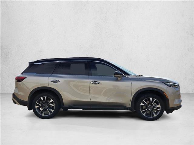 Used 2024 INFINITI QX60 Luxe FWD image 4