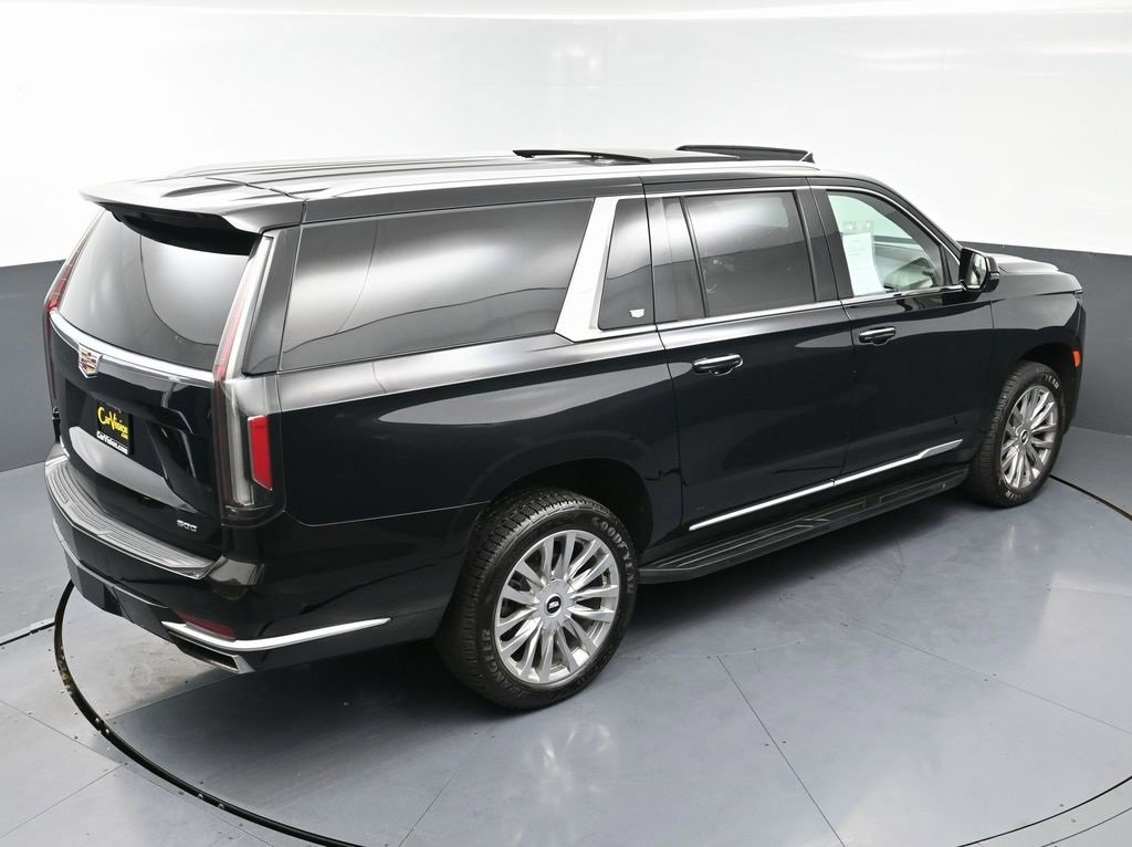 Used 2023 Cadillac Escalade ESV Premium Luxury image 51