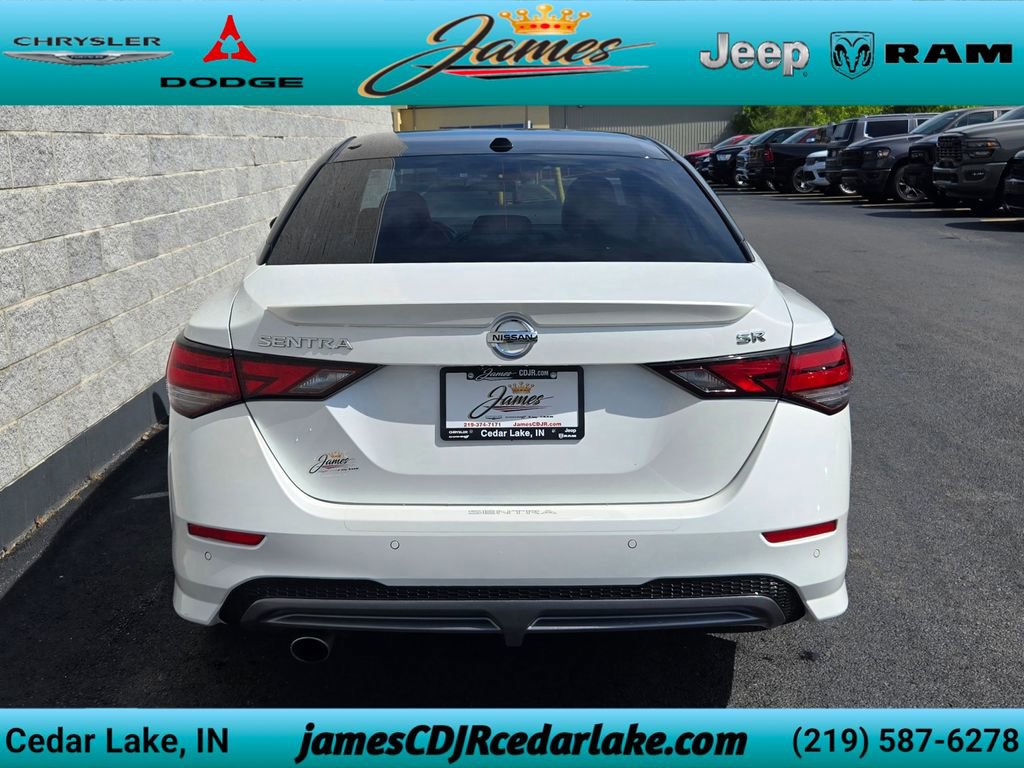 Used 2023 Nissan Sentra SR w/ SR Premium Package FWD image 4