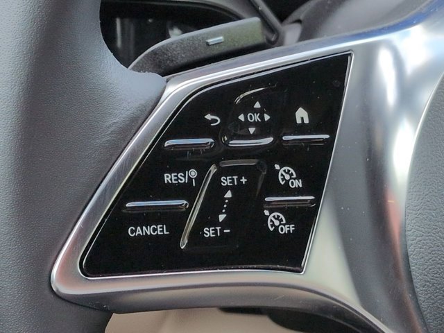 Certified 2025 Mercedes-Benz GLA 250 image 24