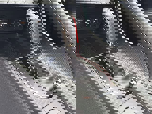 Certified 2025 Hyundai Elantra N Line image 26