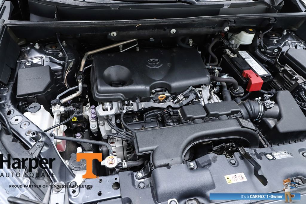 Used 2020 Toyota RAV4 LE image 28