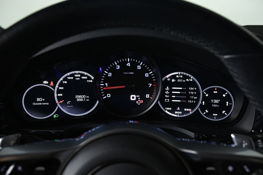 Certified 2021 Porsche Cayenne AWD/4WD image 13