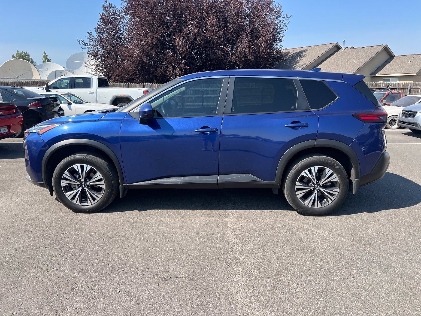 Used 2023 Nissan Rogue SV AWD/4WD image 31