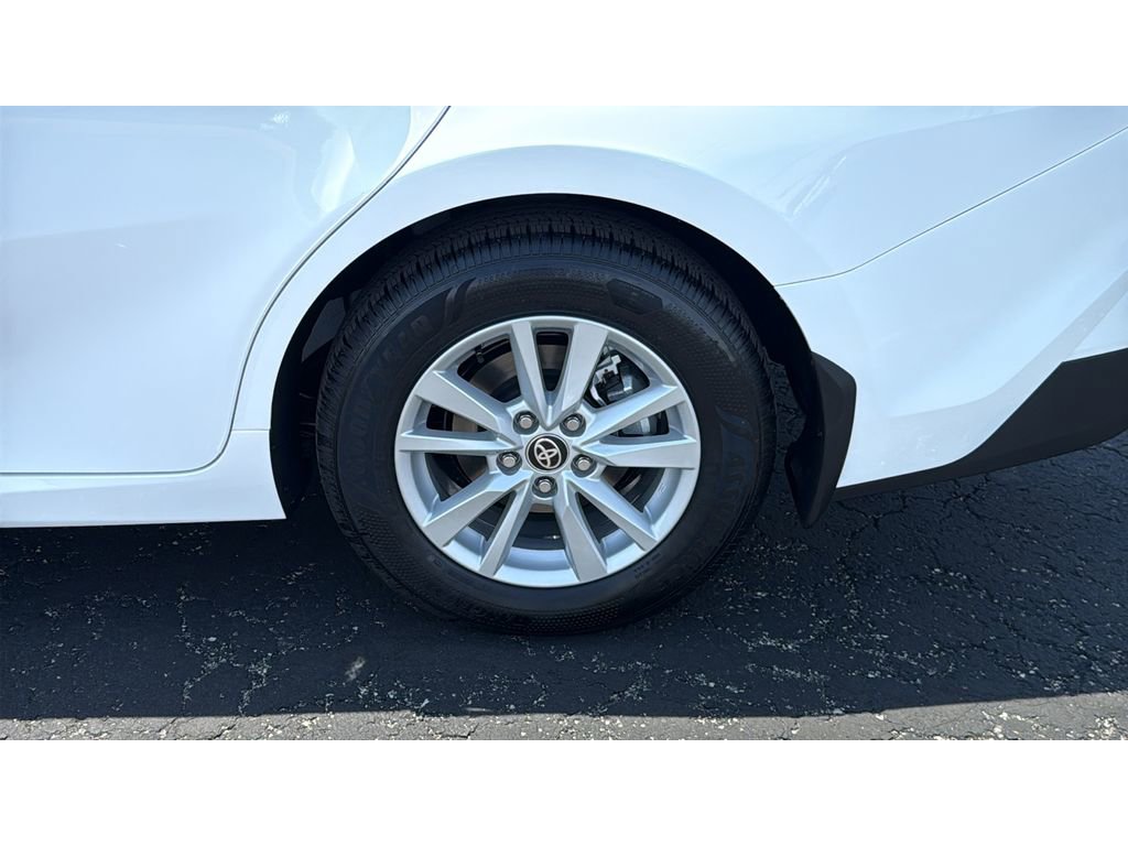 New 2026 Toyota Camry LE AWD/4WD image 12