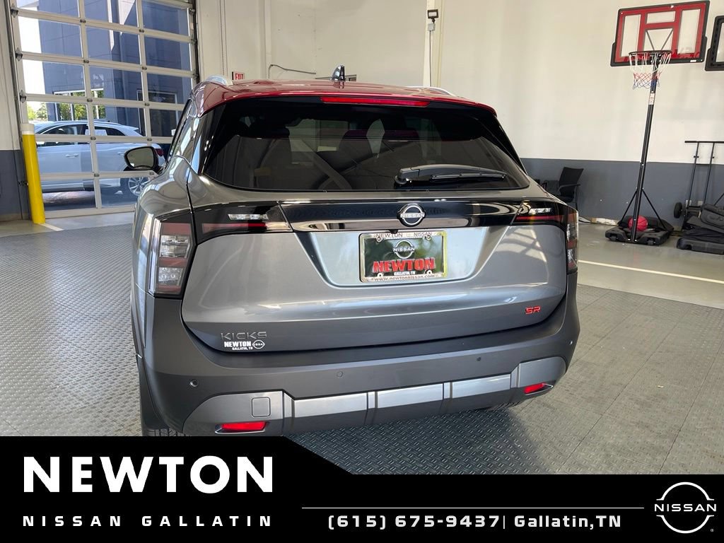 New 2026 Nissan Kicks SR FWD image 7