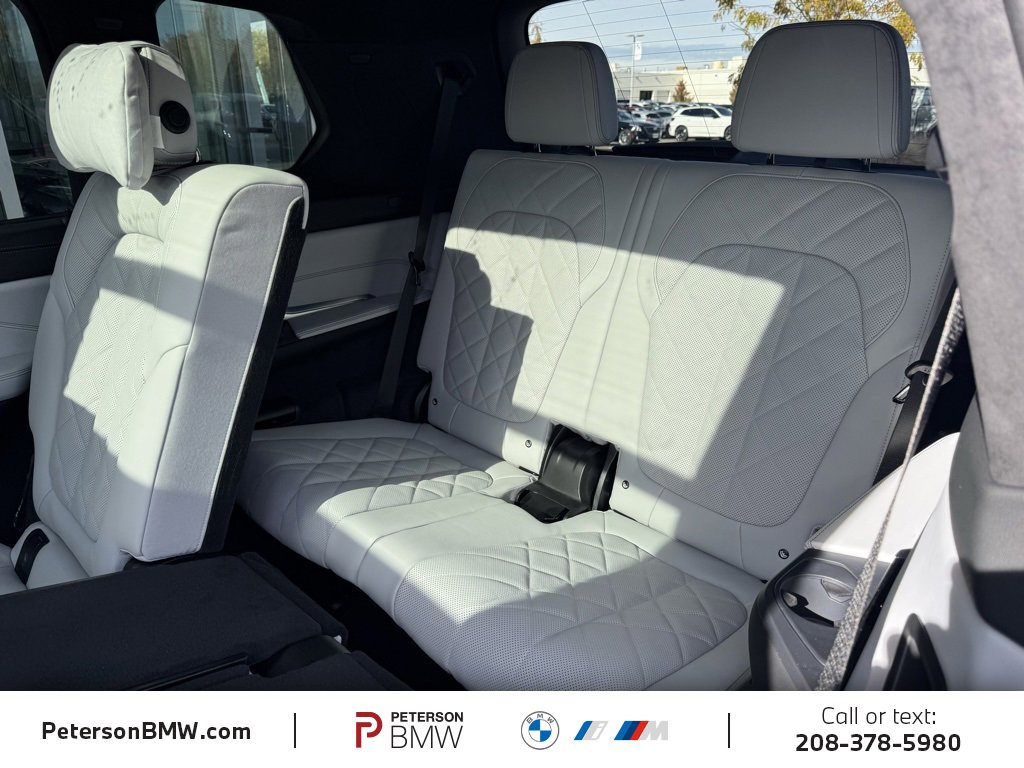 New 2026 BMW X7 xDrive40i image 21