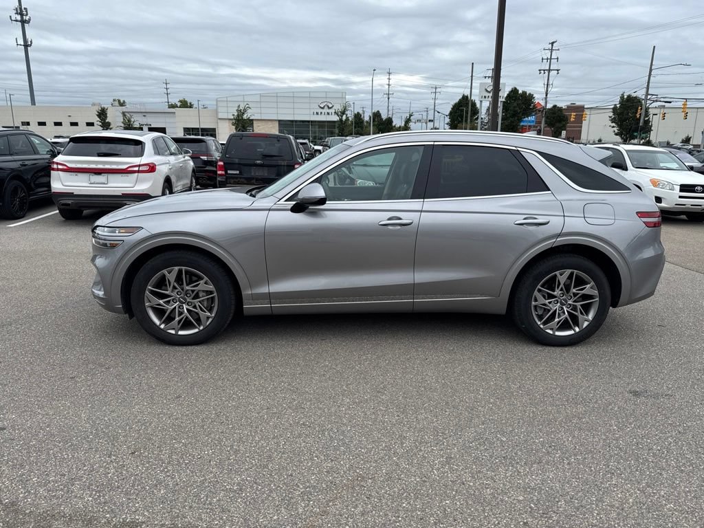 Used 2025 Genesis GV70 2.5T AWD/4WD image 2