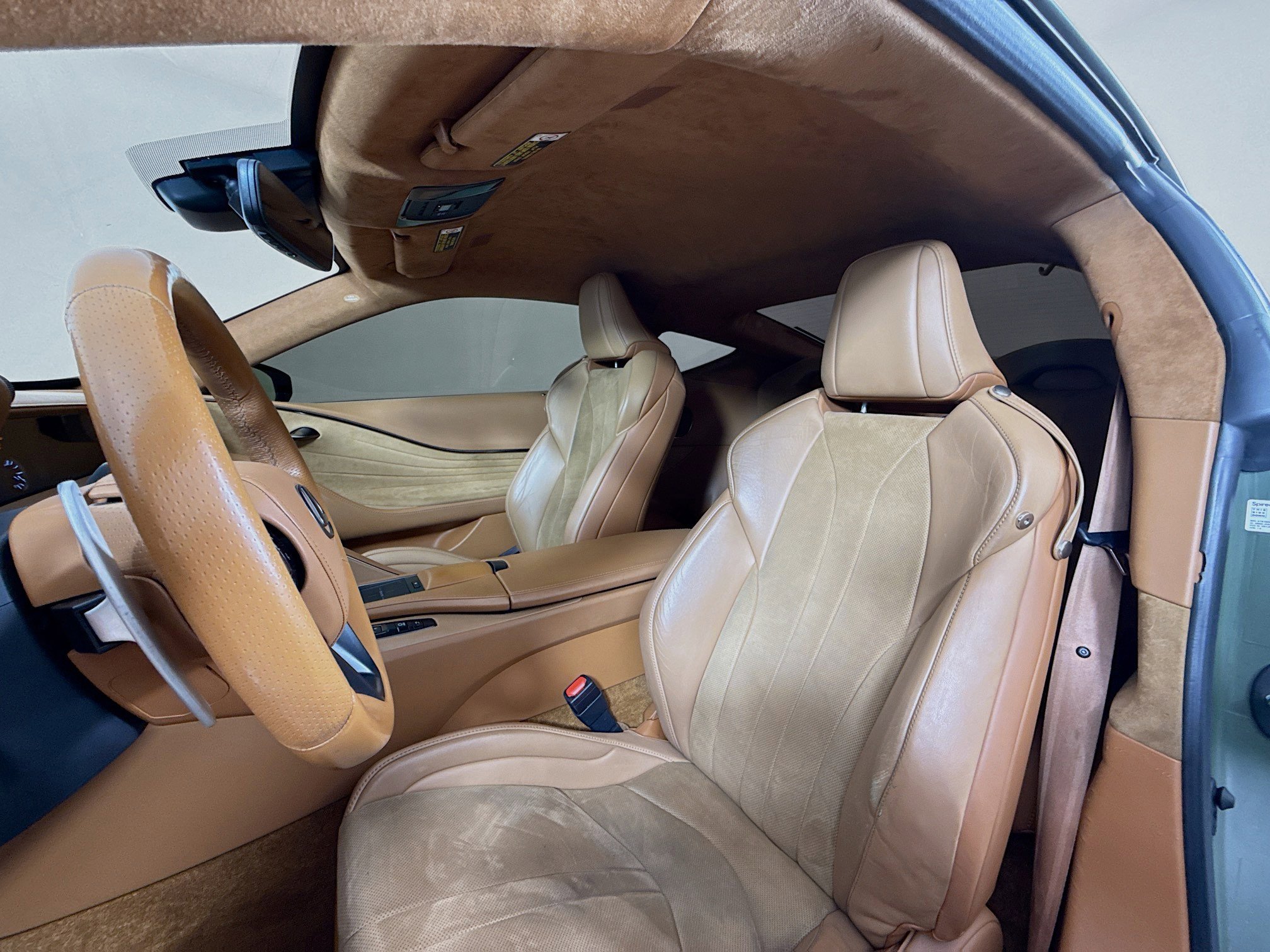 Used 2018 Lexus LC 500 Coupe w/ Performance Package image 11