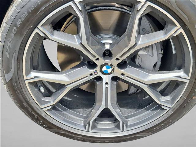 New 2026 BMW X5 xDrive50e w/ M Sport Package AWD/4WD image 10