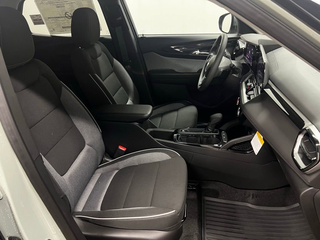 New 2026 Chevrolet TrailBlazer LT w/ Driver Confidence Package image 35