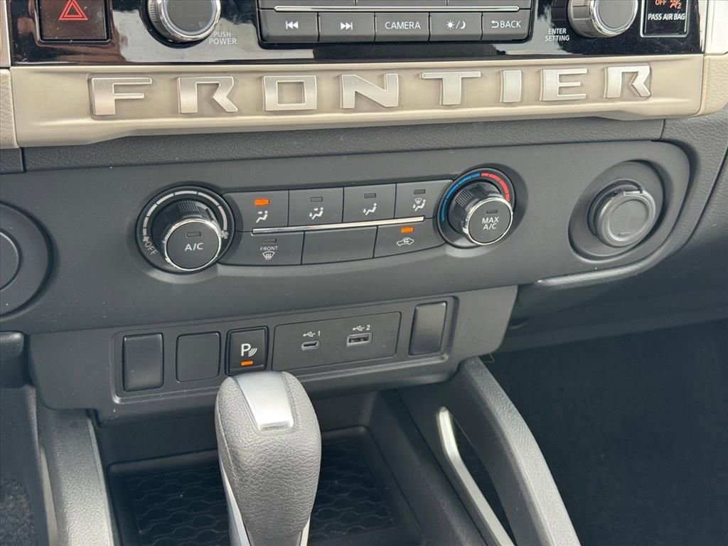 Certified 2025 Nissan Frontier SV RWD image 22