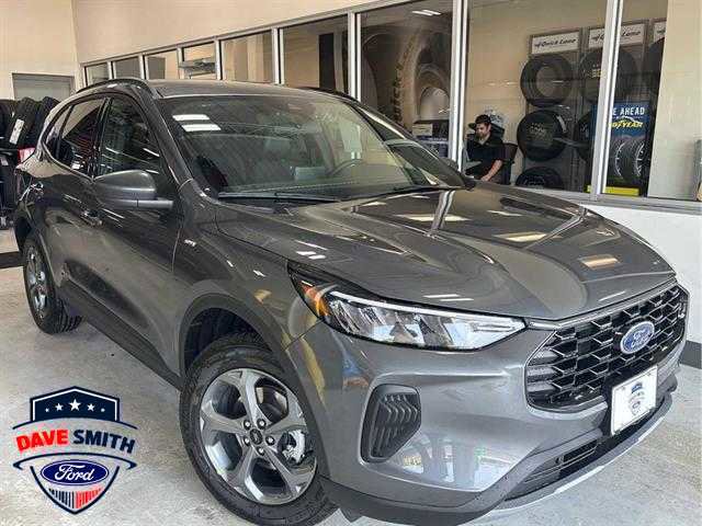 New 2025 Ford Escape ST-Line w/ Cold Weather Package image 1