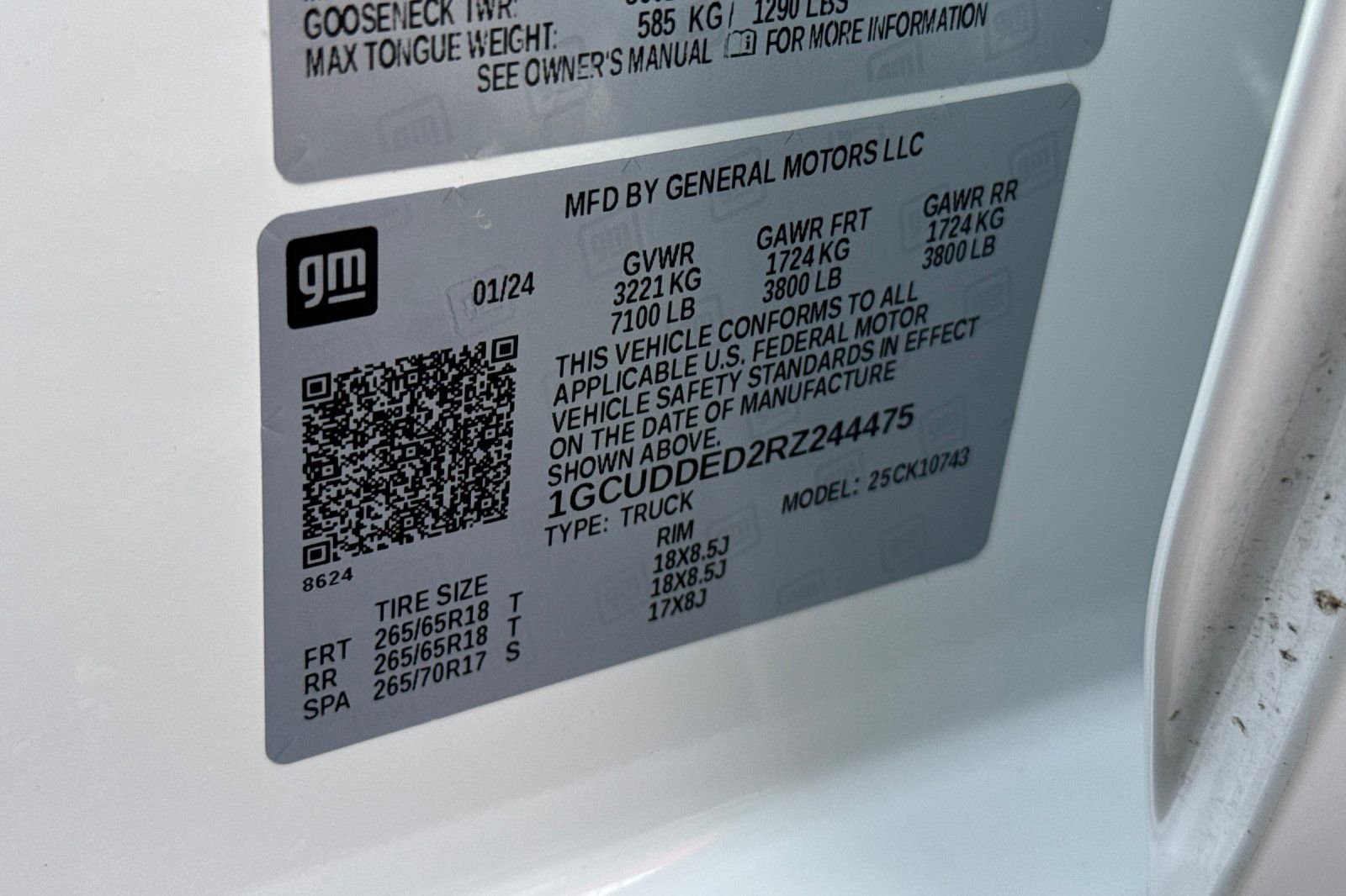 Used 2024 Chevrolet Silverado 1500 LT image 52