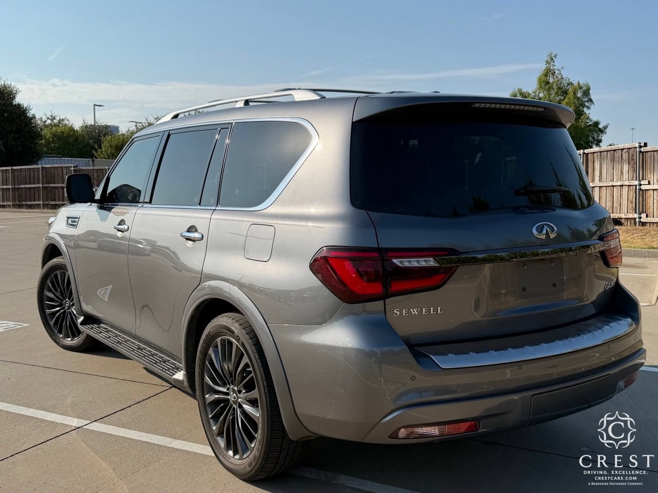 Used 2021 INFINITI QX80 Premium Select w/ Cargo Package RWD image 5