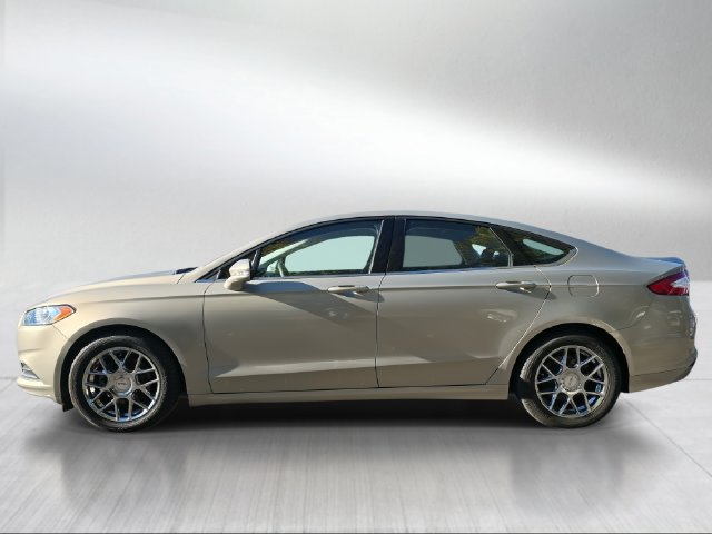 Used 2015 Ford Fusion SE FWD image 6