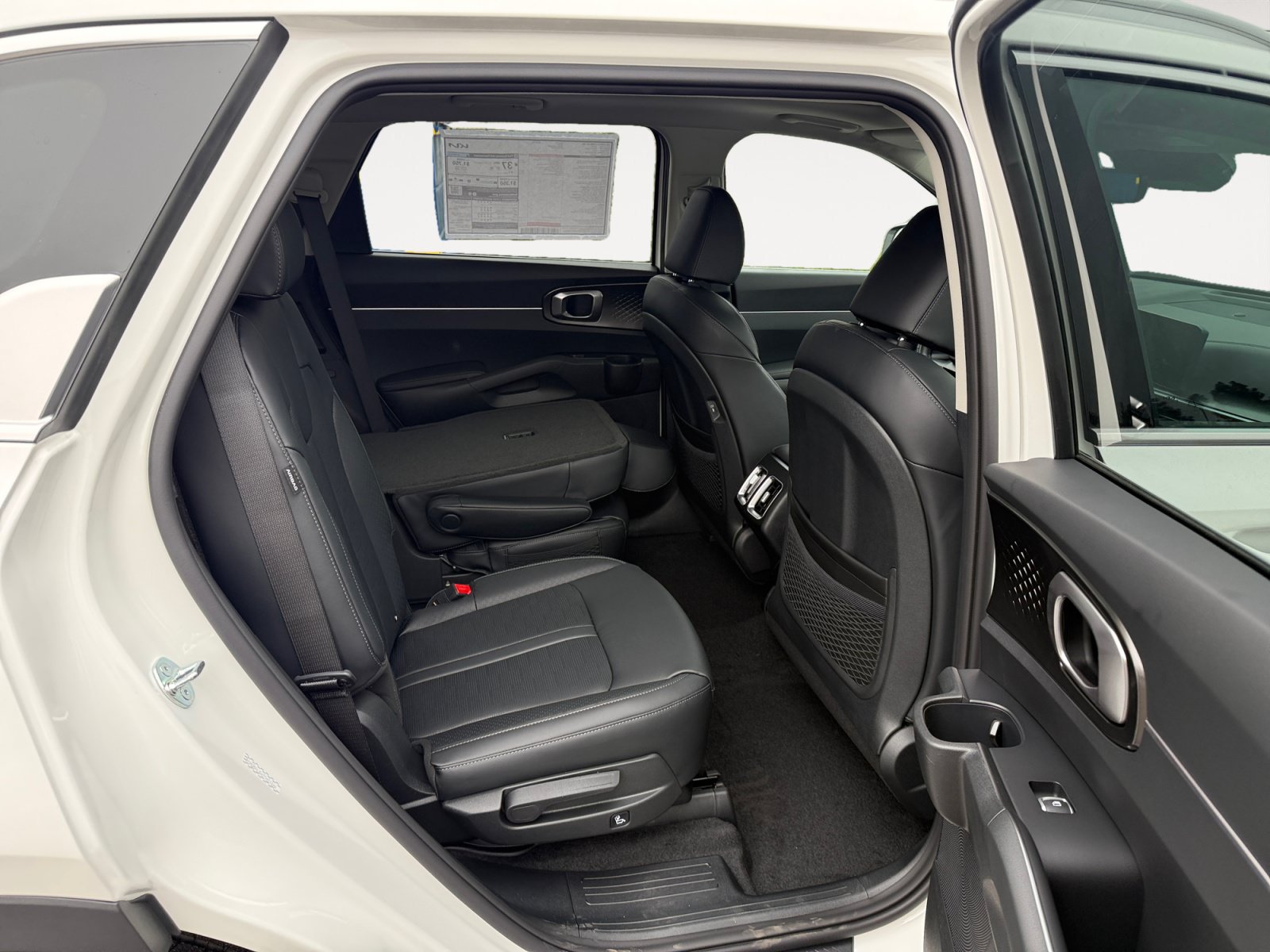 New 2026 Kia Sorento EX w/ EX Premium Package FWD image 18