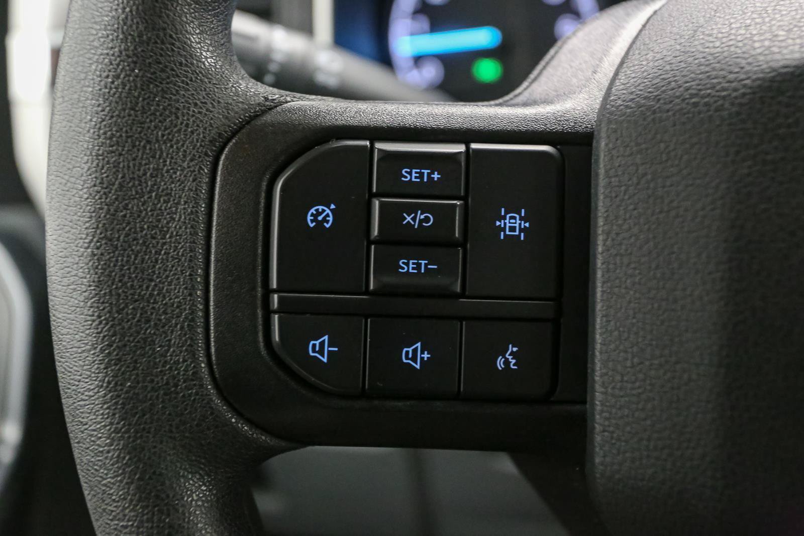 Used 2023 Ford F150 XLT AWD/4WD image 34