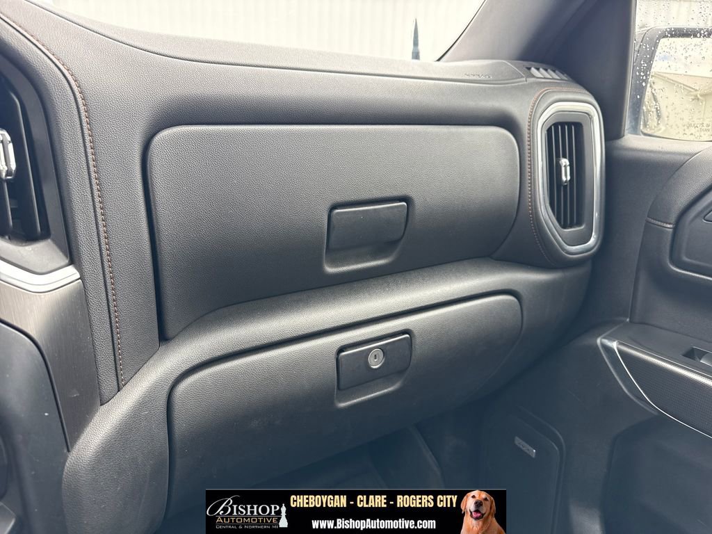 Used 2021 GMC Sierra 1500 AT4 w/ AT4 Value Package AWD/4WD image 24