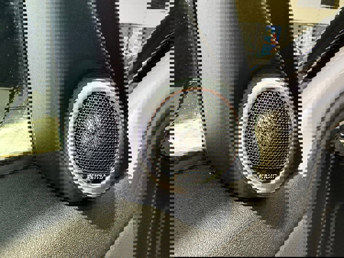 Used 2023 Land Rover Range Rover Evoque S image 32