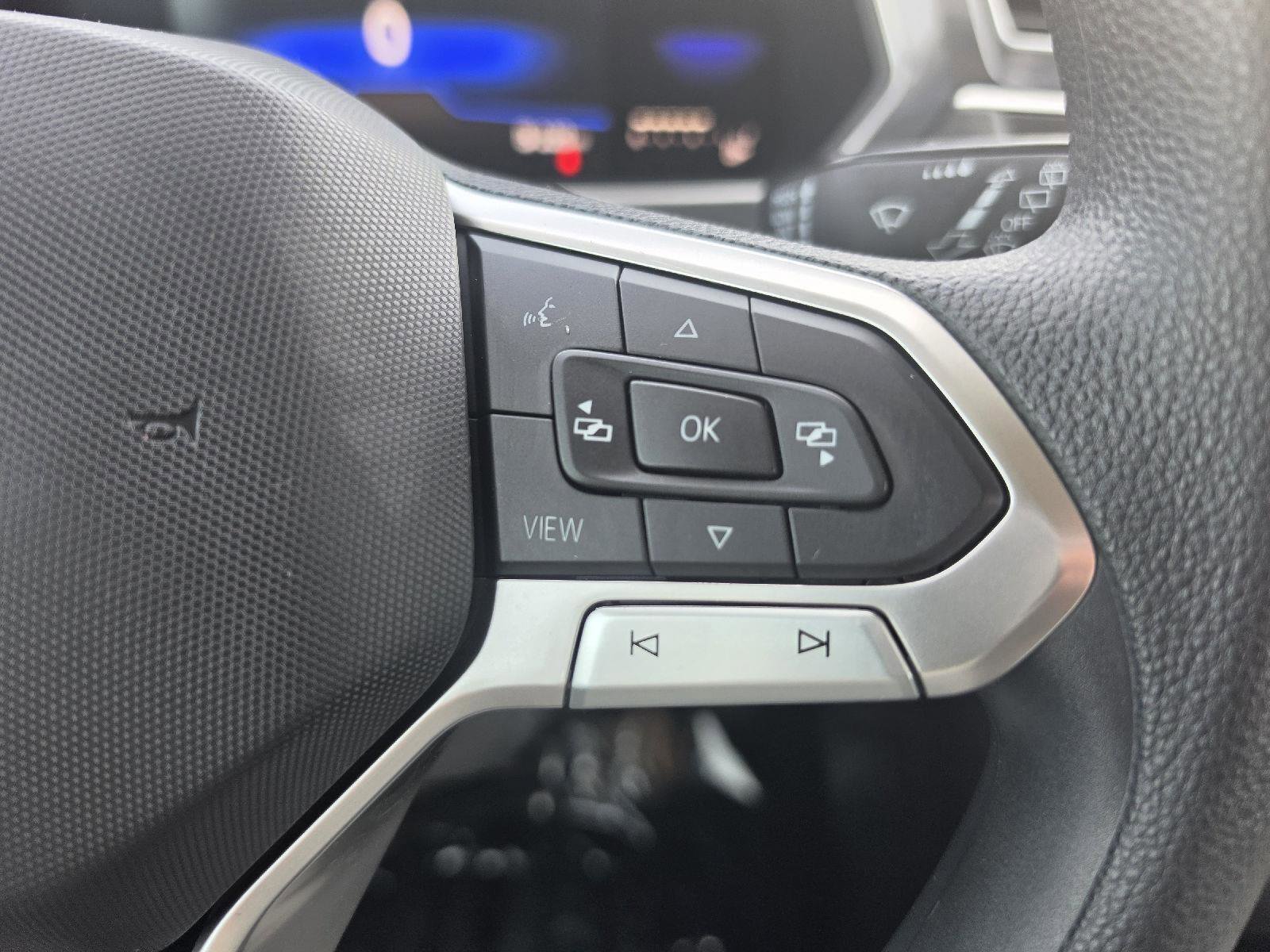 Used 2023 Volkswagen Tiguan S image 18