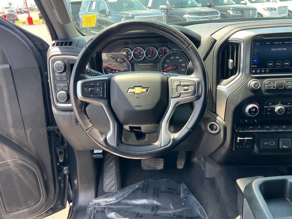 Used 2020 Chevrolet Silverado 1500 LT w/ All-Star Edition AWD/4WD image 31