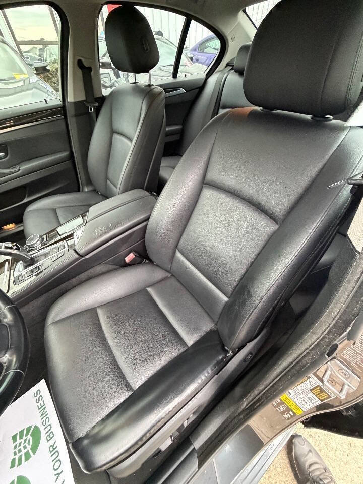 Used 2016 BMW 528i xDrive Sedan image 12