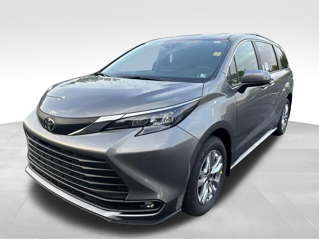 New 2026 Toyota Sienna XLE