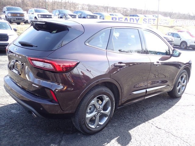 Certified 2023 Ford Escape ST-Line w/ Tech Pack #1 image 9