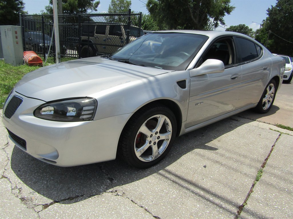 Used 2006 Pontiac Grand Prix GXP w/ Sun And Sound Package
