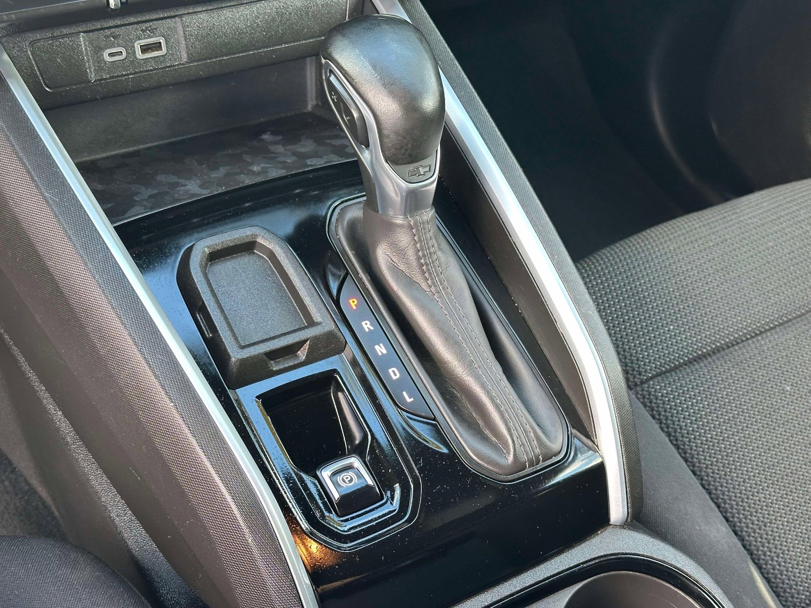 Used 2023 Chevrolet Colorado LT RWD image 29